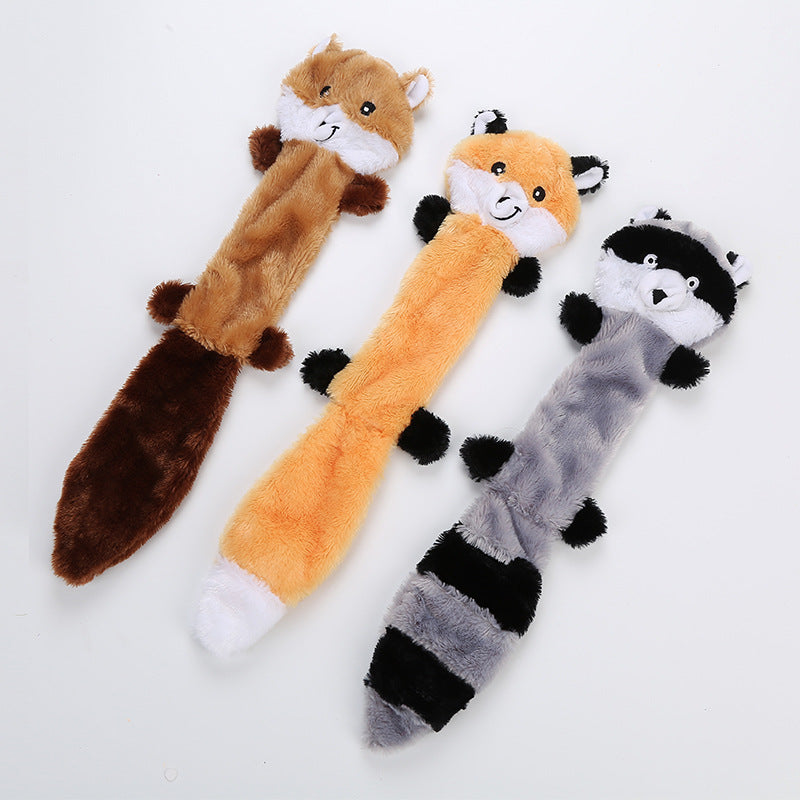 Peluche qui couine pour chien : formes d'animaux. Photo des trois variantes sur fond blanc.